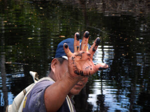 Instituto-Chaikuni-Fotografia-Silviu-Dimiutrache-Cuninico-Peru-Amazonia-Loreto